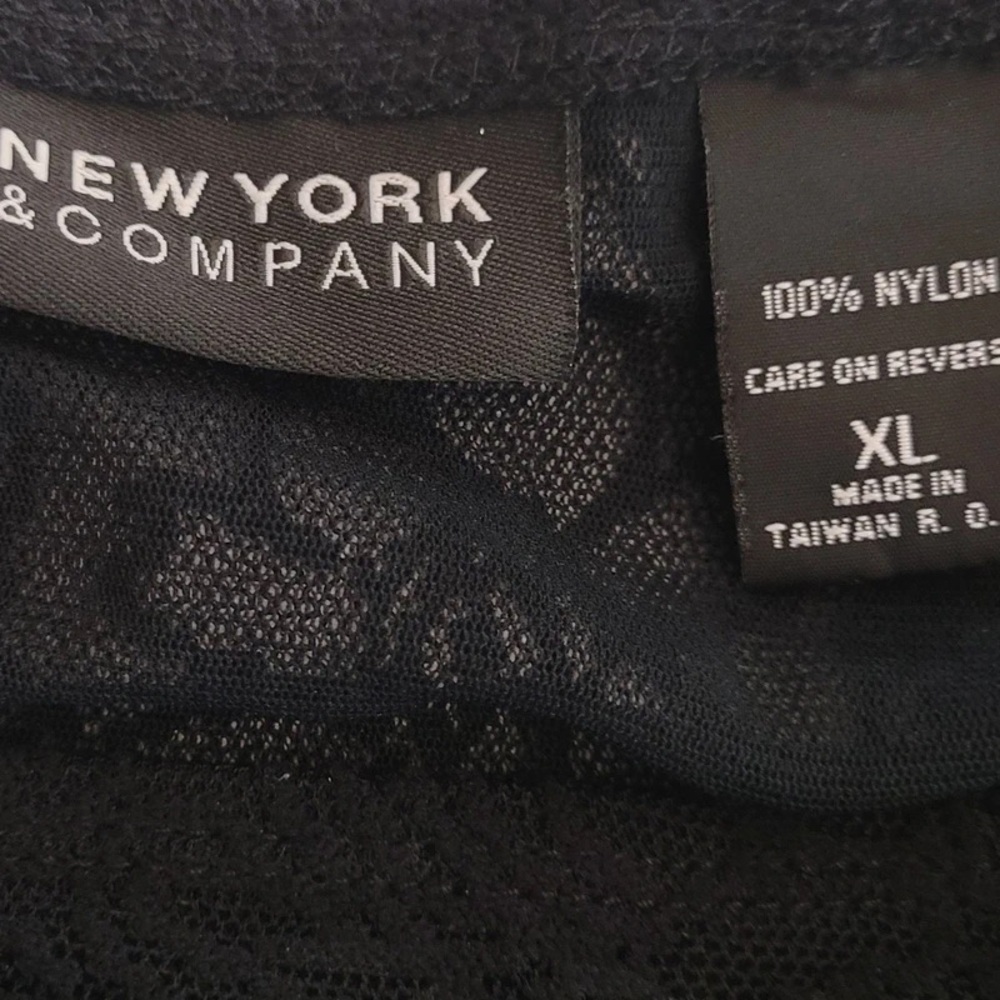 New York & Company Black Lace Short Sleeve Tee - Picture 2 of 4